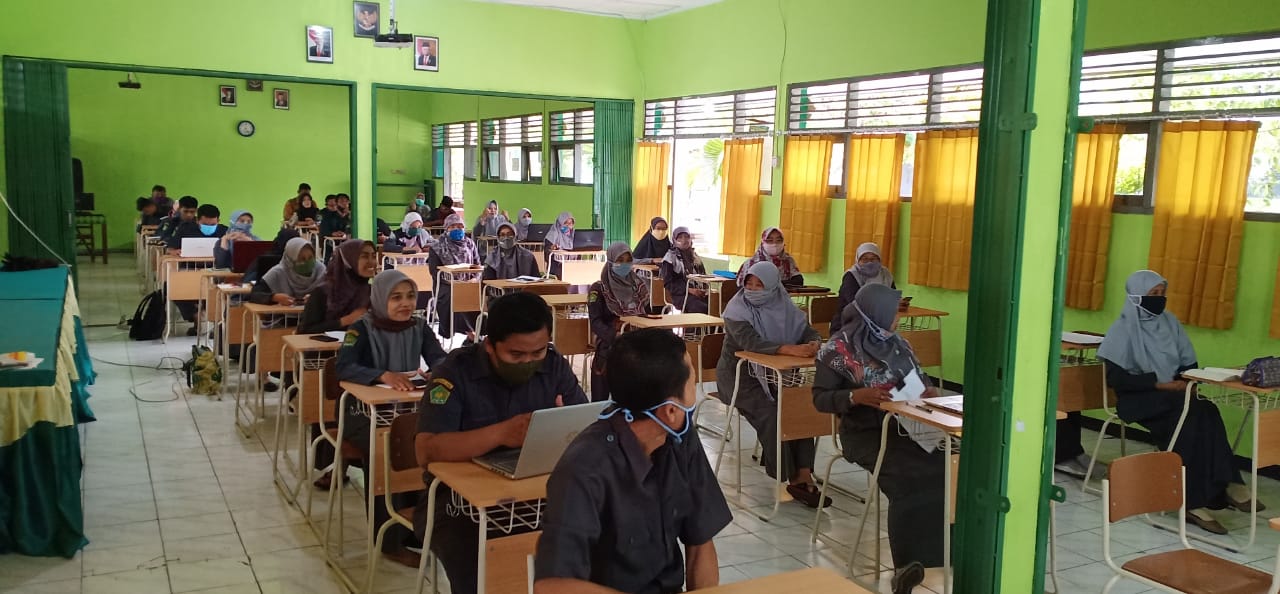 Mantapkan SKS, MTsN 4 Gunungkidul Adakan Upgrading Layanan Program