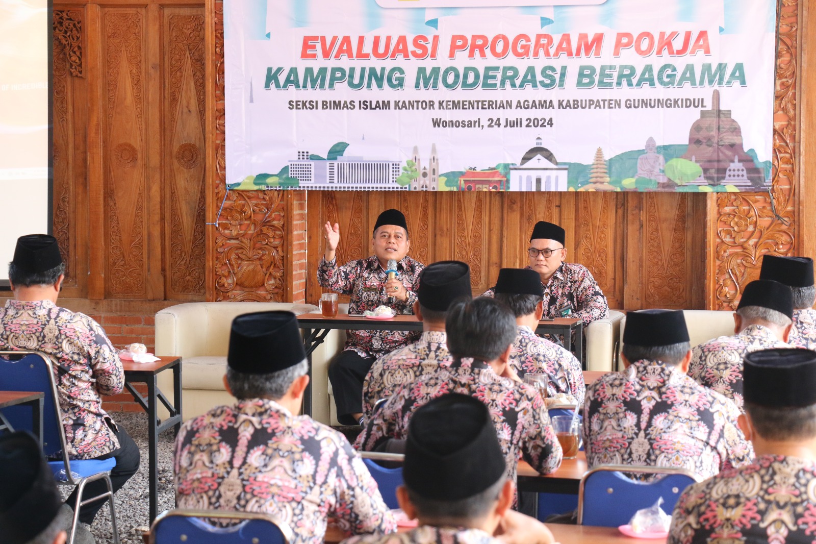 Seksi Bimas Islam Adakan Evaluasi Program Pokja Kampung Moderasi Beragama