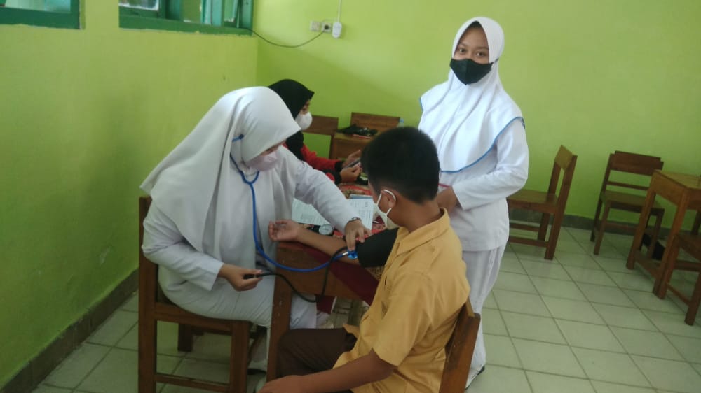 Satgas Covid Kapanewon Ngawen Pantau Pelaksanaan Vaksinasi Anak Usia 6-11 Tahun 