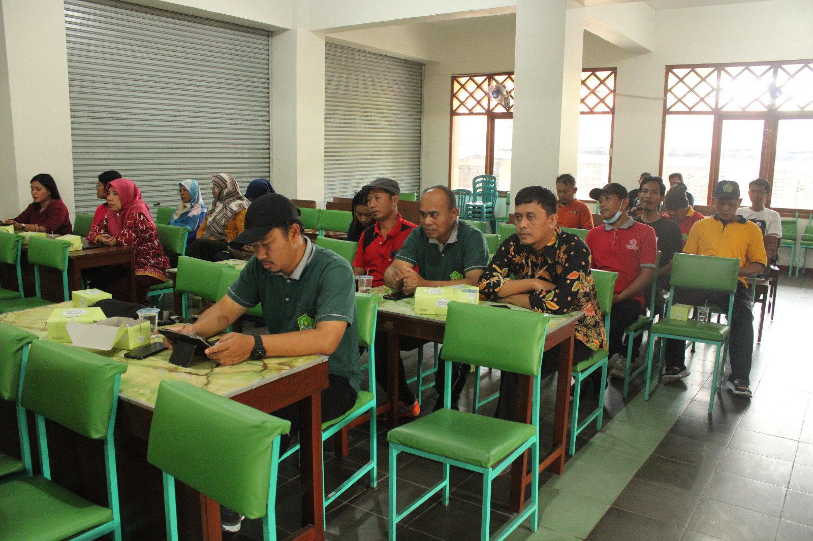 Kepala Kantor Apresiasi Kinerja Panitia Hab Ke 77 Kemenag 7710