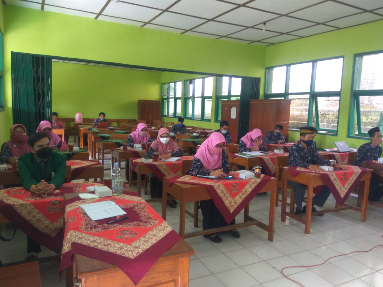 Silaturahim dan Pembinaan Pegawai MIN 1 Gunungkidul oleh Kasi Penma Kankemenag Gunungkidul