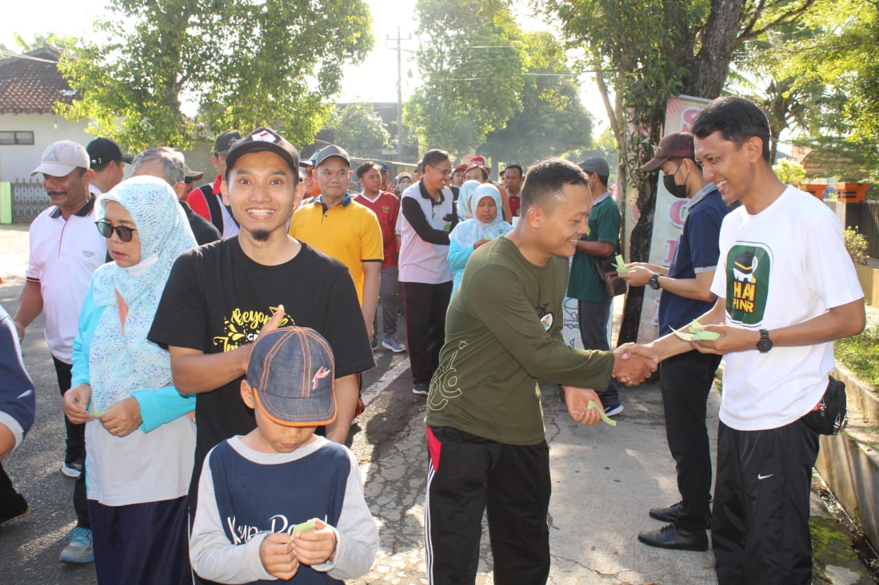 Semarak Jalan Sehat Kerukunan Kemenag Gunungkidul Akhiri Rangkaian HAB ke 77