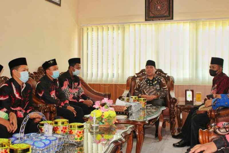 Dukung Kafilah STQ Kabupaten Gunungkidul, Kepala Kankemenag Sampaikan 4 Pesan