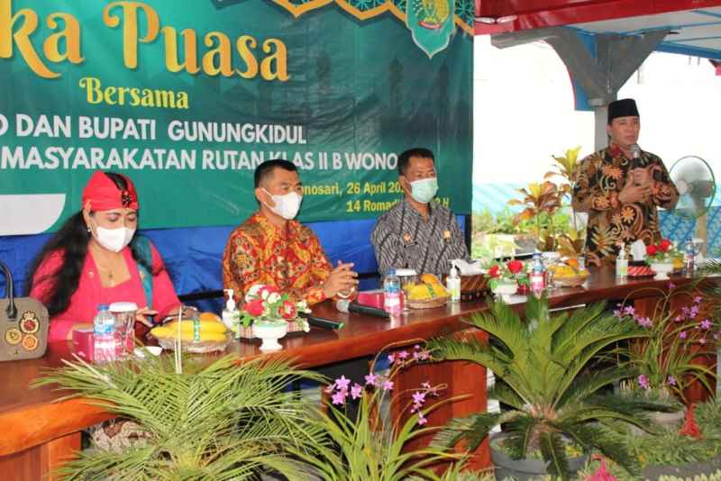 Buka Bersama Warga Binaan Rutan Klas II B Wonosari Bersama Bupati, Ketua DPRD dan Kankemenag Gunungkidul