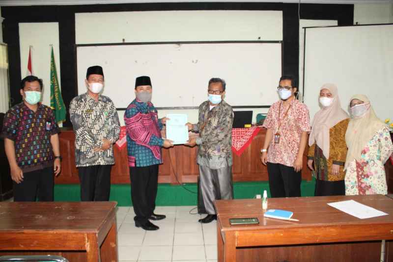 Kepala Kemenag Gunungkidul Terima Hasil Audit Kinerja