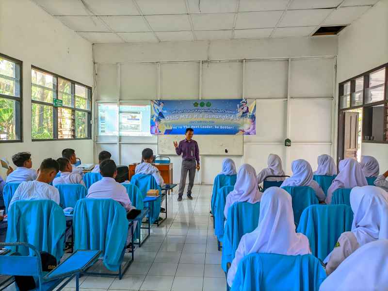 Antusiasme Siswa MTsN 4 Gunungkidul Ikuti Latihan Kader Kepemimpinan Siswa